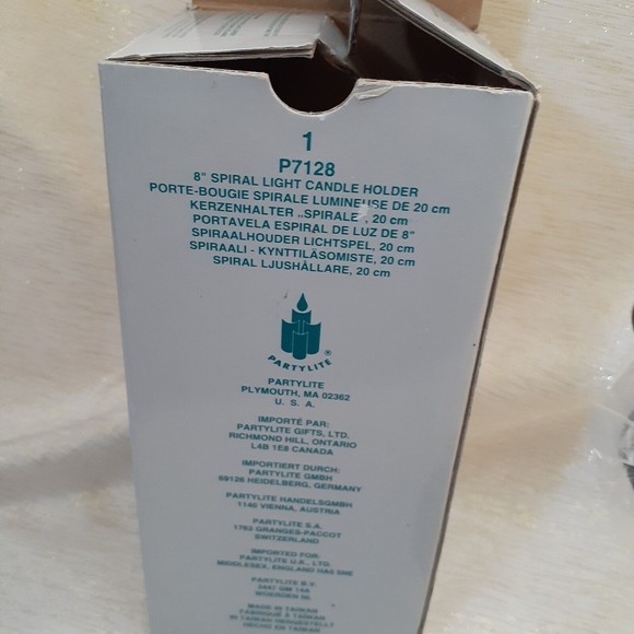 PartyLite Other Partylite P728 8 Spiral Light Candle Holder Frosted